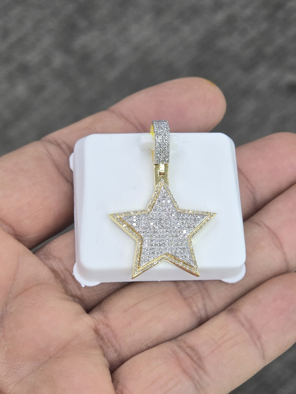 Real Diamond 10k Gold Star David Pendant